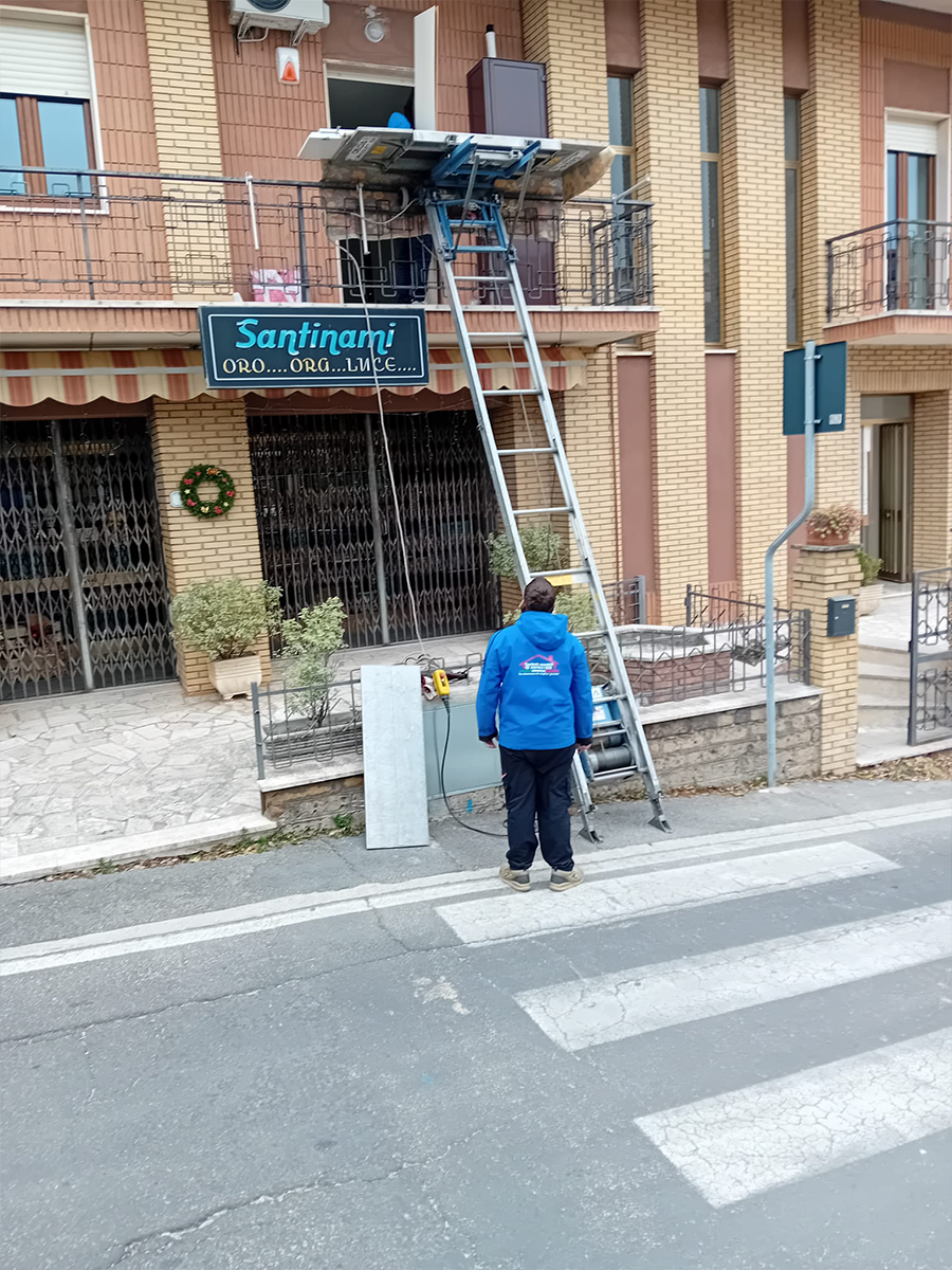 richiedi informazioni